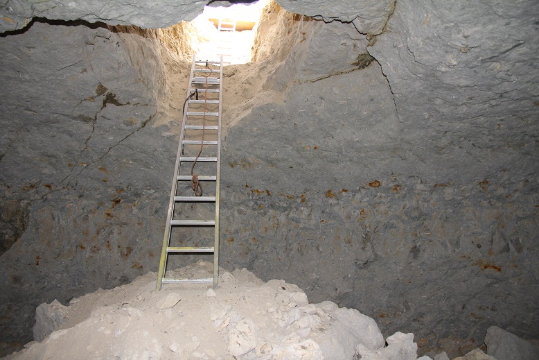 Boécé (61) - Accès par terrassement - vue carrière.jpg